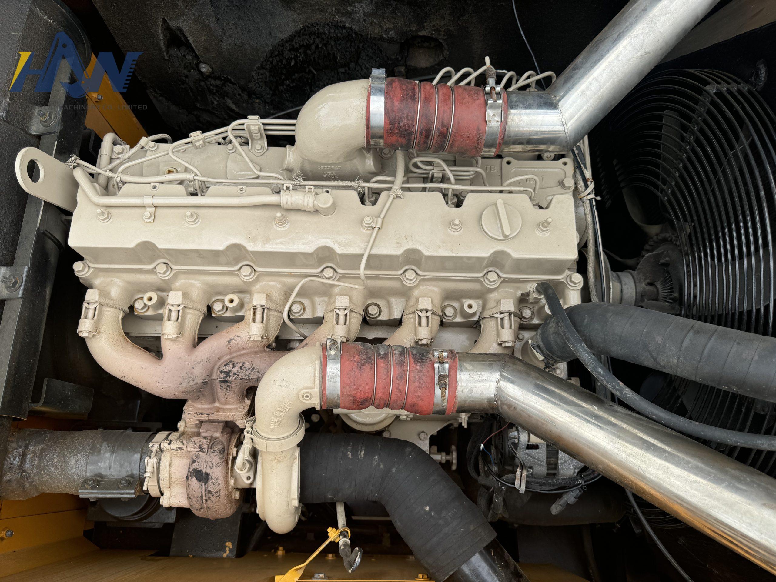 R305LC-9T - Image 10