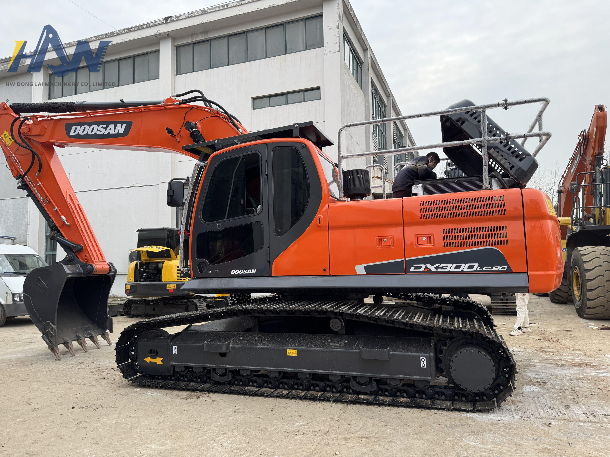 DX300LC-9C - Image 3