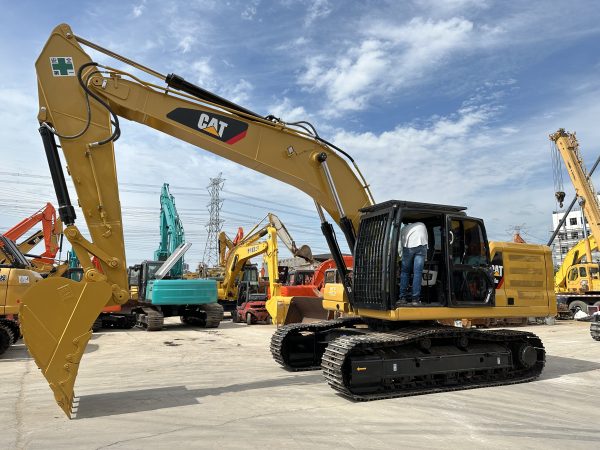 CAT330GC