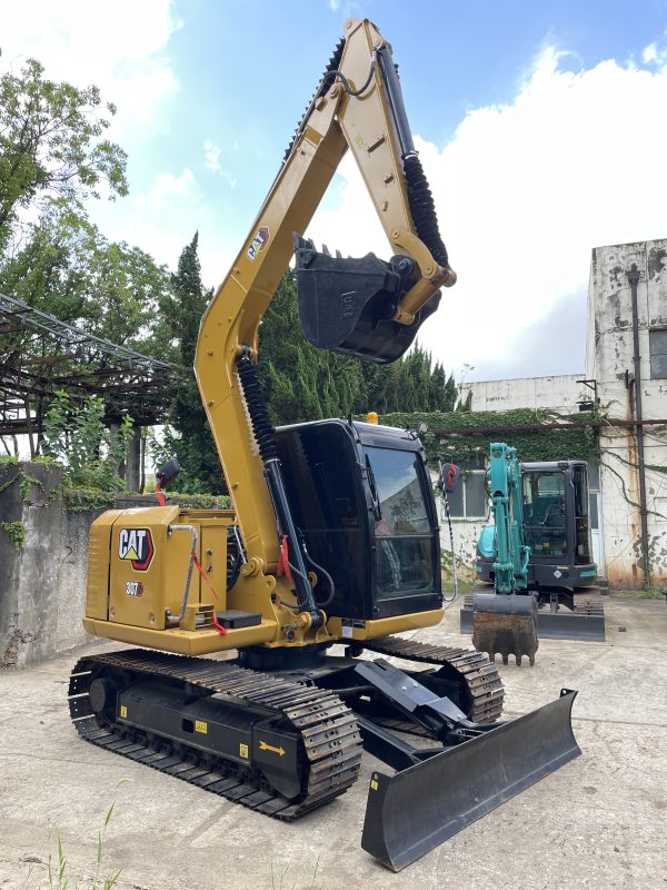 CAT307E2