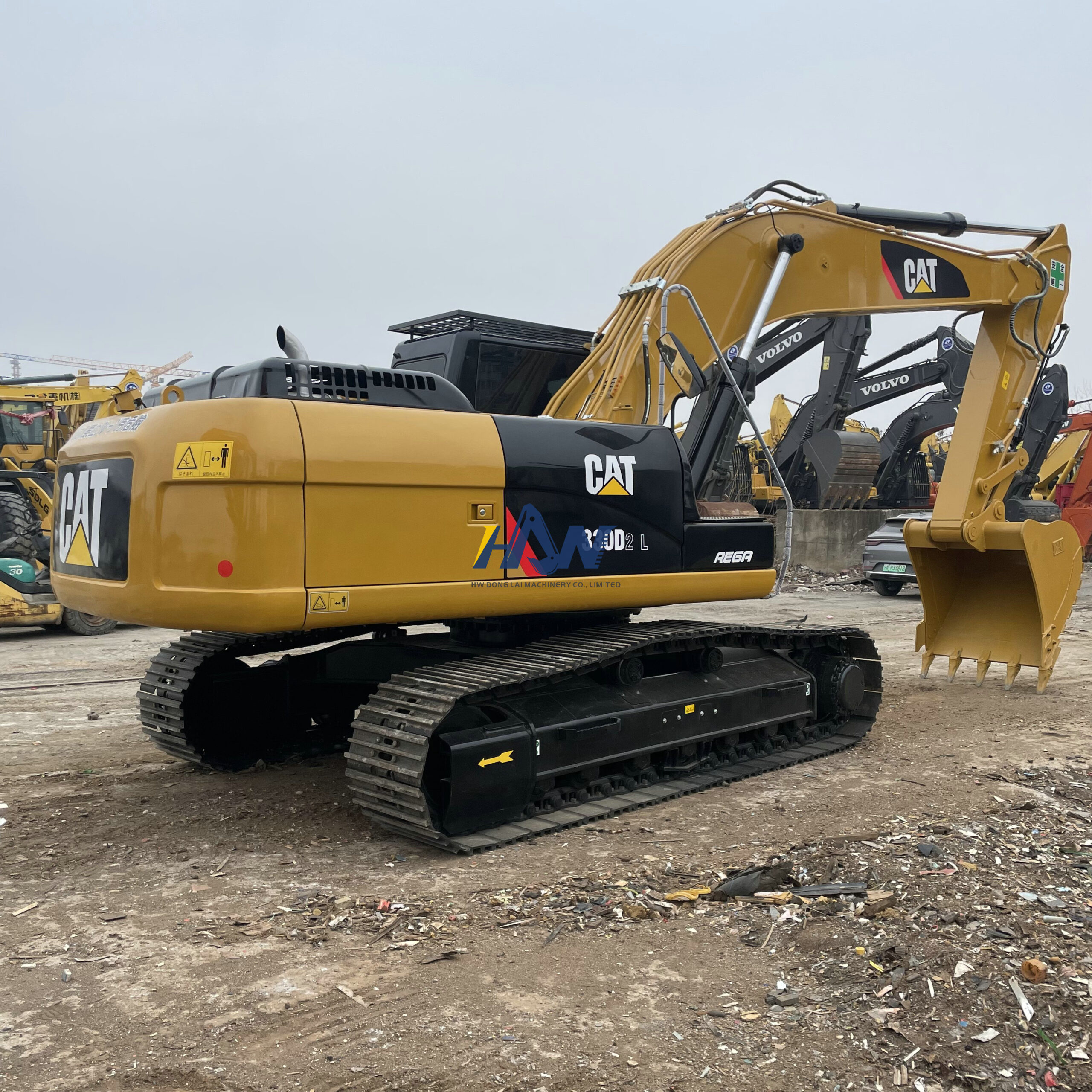CAT330D2L
