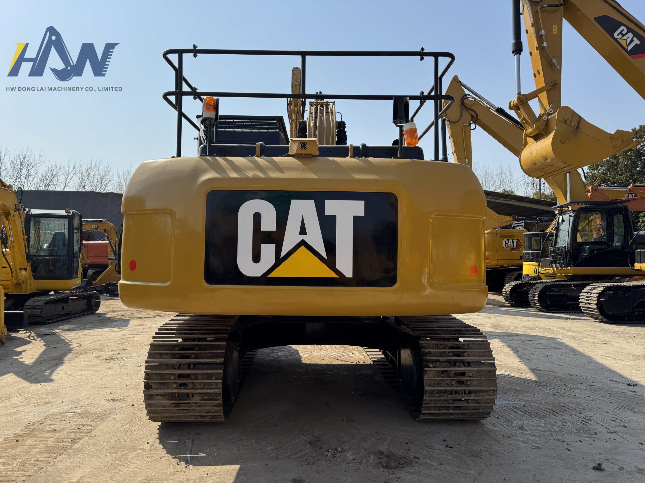 CAT320D2 - Image 3