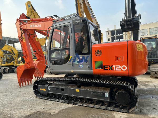 EX120-5 - Image 2