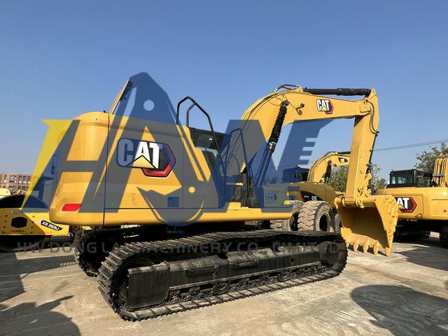 CAT323