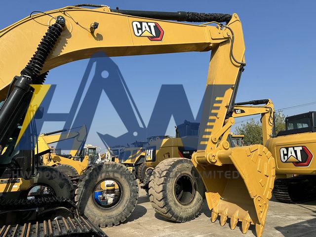 CAT323 - Image 5
