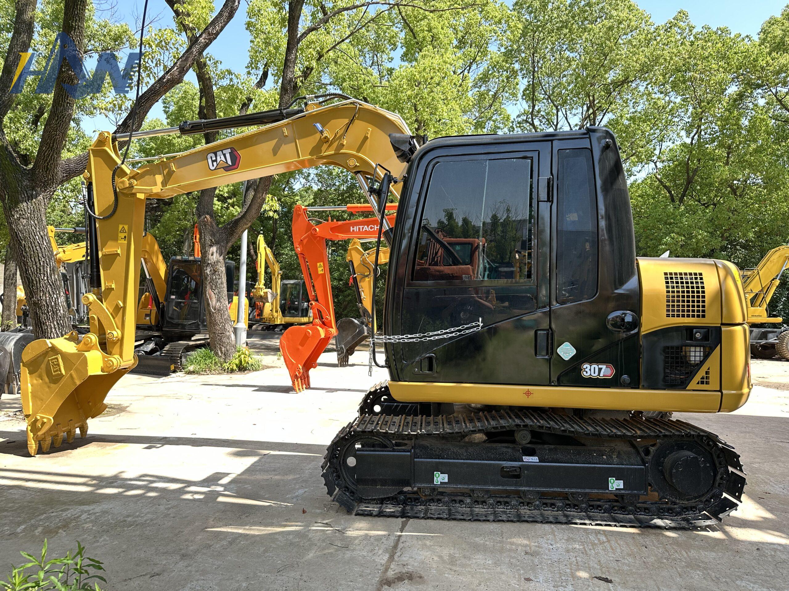CAT307D