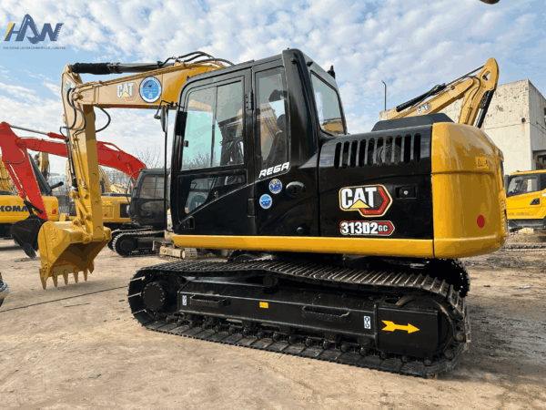 CAT313D2GC - Image 2