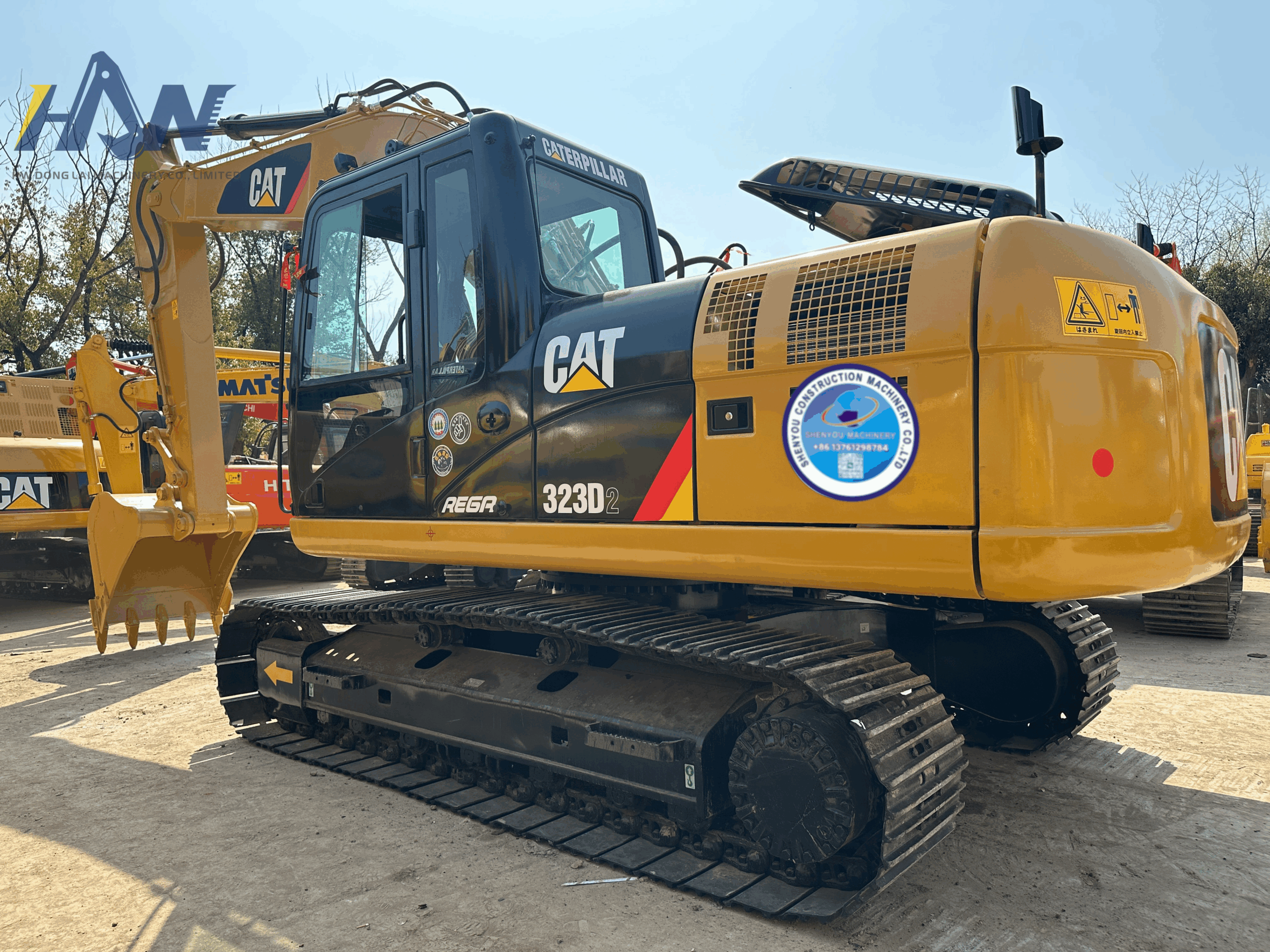 CAT323D2L - Image 2