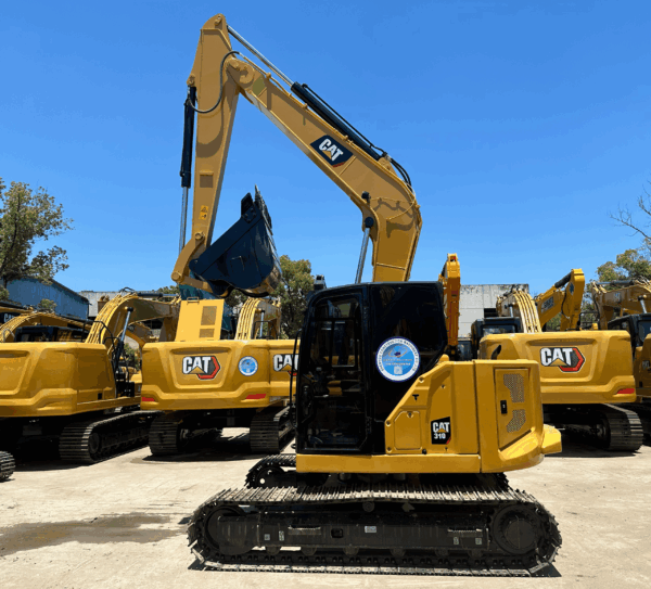CAT310 - Image 2