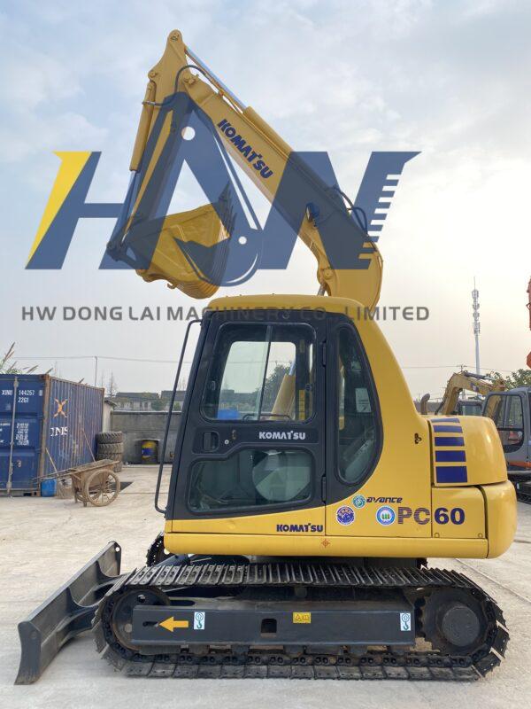 PC60-7C - Image 3