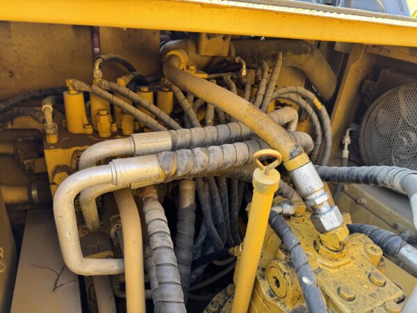 ⁦CAT325DL⁩ - الصورة ⁦9⁩