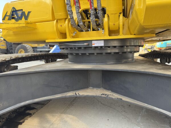 PC240LC-8 - Image 7