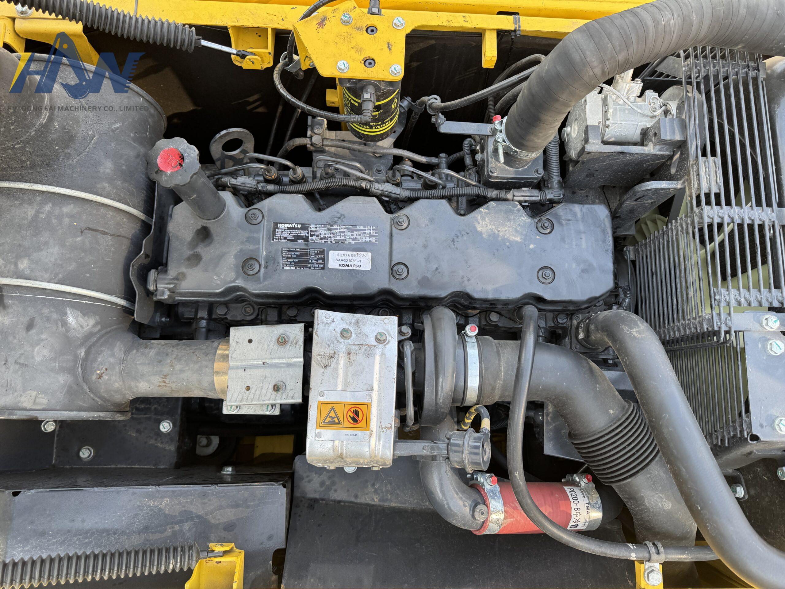 PC240LC-8 - Image 11