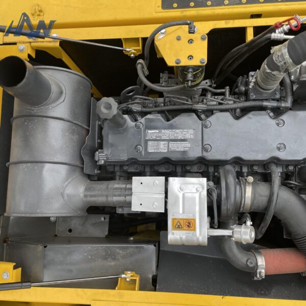 PC220LC-8 - Image 9
