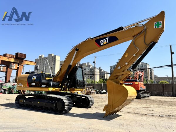 ⁦CAT329D2L⁩ - الصورة ⁦3⁩