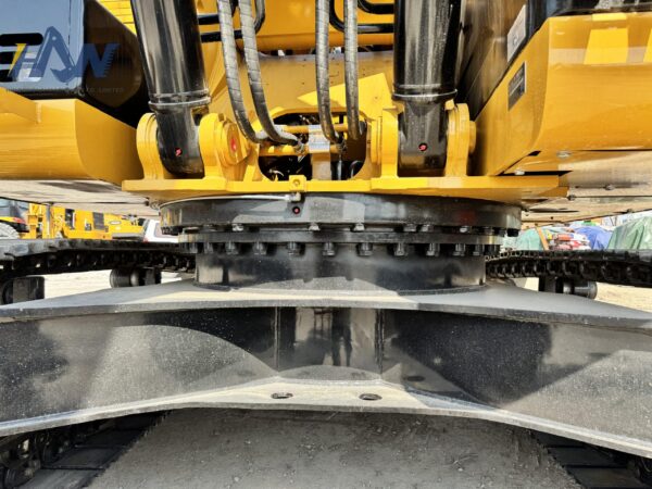 ⁦CAT329D2L⁩ - الصورة ⁦6⁩