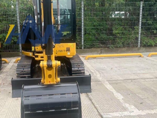 CAT303CR - Imagen 5