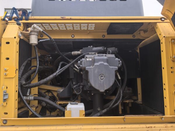 PC450-8 - Image 9