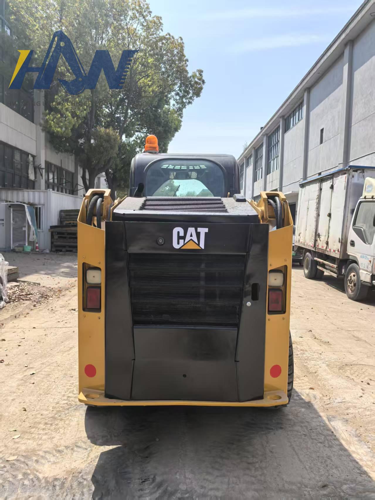 CAT 246D - Image 3