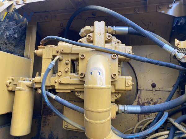 ⁦CAT330BL⁩ - الصورة ⁦8⁩