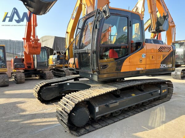 R225LC-9T - Image 3